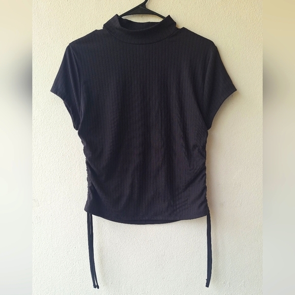 Rue 21 Black Ruched Side Tide Short Sleeve Mock Neck Women's T-shirt Size XL - Picture 2 of 5